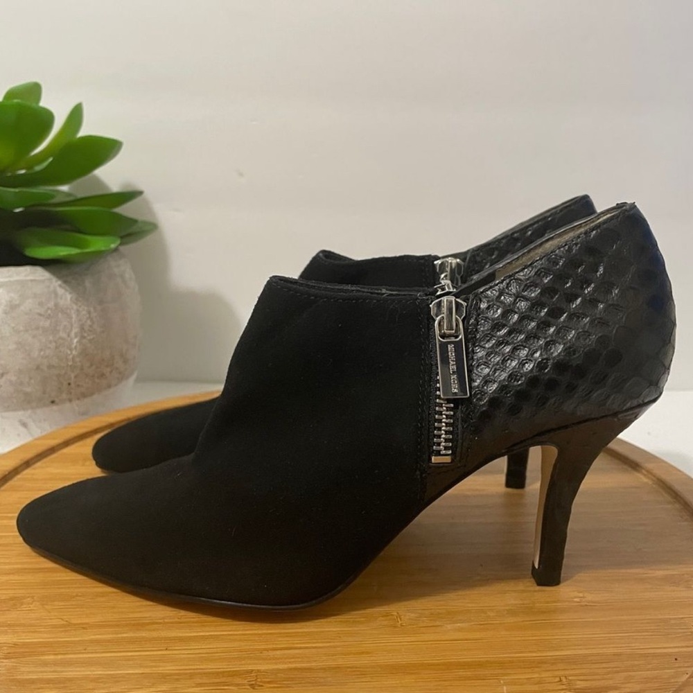New MICHAEL Michael Kors Black suede and leather Clara Zip-Up mid Booties